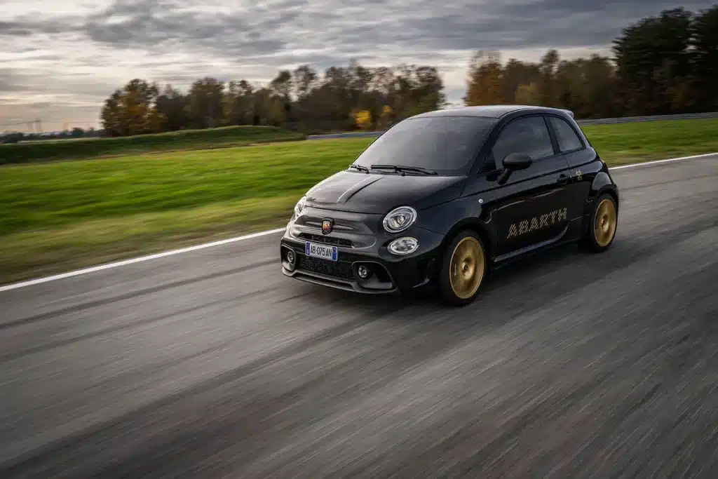 Abarth 695 75° Anniversario